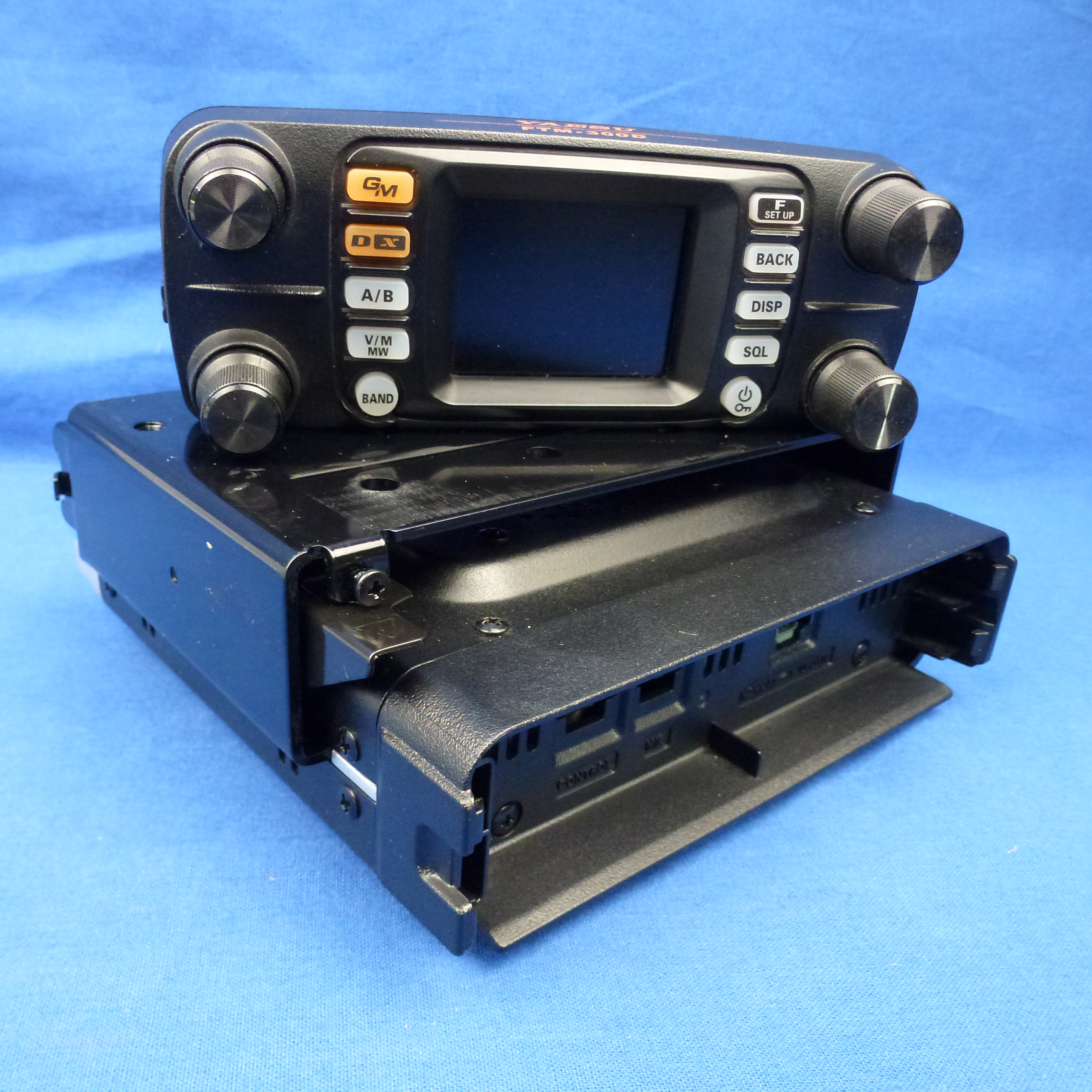 中古品】FTM-300D （FTM300D) 程度【C】附属品【箱/電源ケーブル