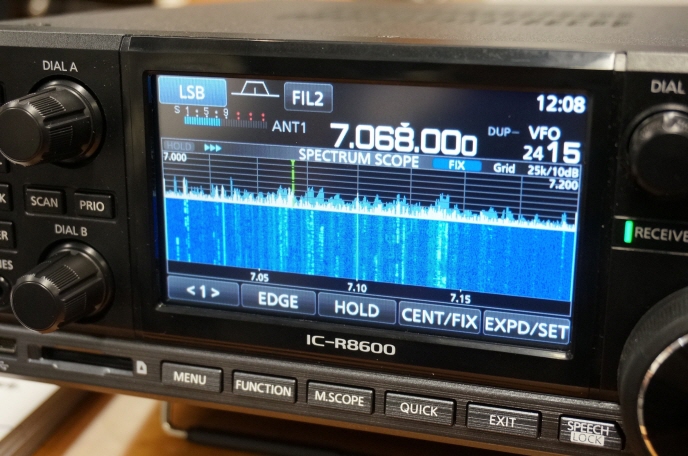 ICOM IC-R8600 ハイスペック・コミュニケーションレシーバー 保障あり