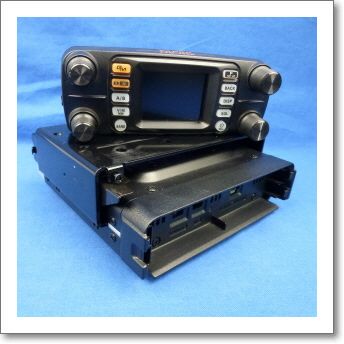 FTM-300D 50w (週末まで値下げ) 中古品】FTM-300D (FTM300D) 程度【C】附属品【箱/電源ケーブル