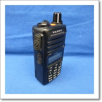 中古品】FT-65 （FT65) 程度【C】附属品【充電スタンド/充電器